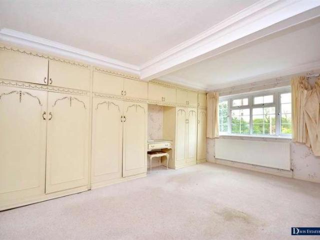 House for sale in Emerson Park, Greater London