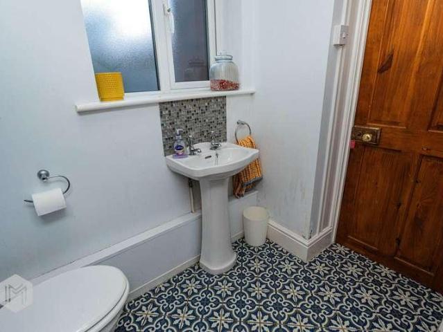 House for sale in Kenyon, Warrington
