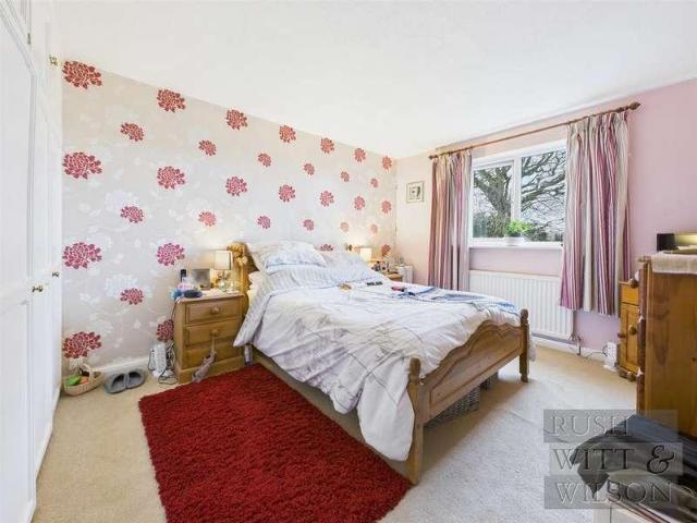 House for sale in Heathlands, East Sussex
