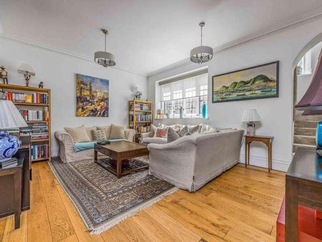 House for sale in Bolton Low Houses, Hampshire