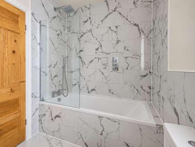 House for sale in Penylan, Falcon Lodge