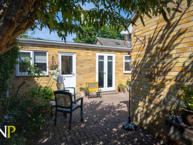 House for sale in Fordham Heath, Essex