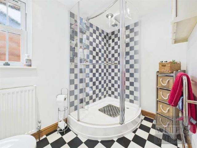 House for sale in Heathlands, East Sussex