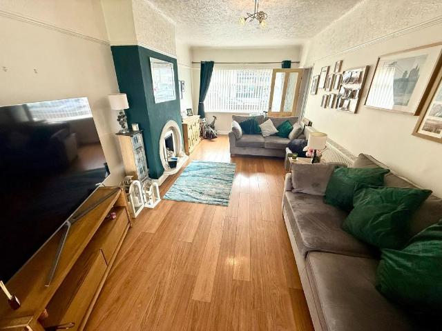 House for sale in Kennessee Green, Maghull