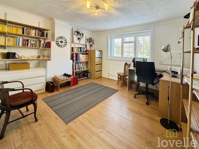 House for sale in Morton, West Lindsey