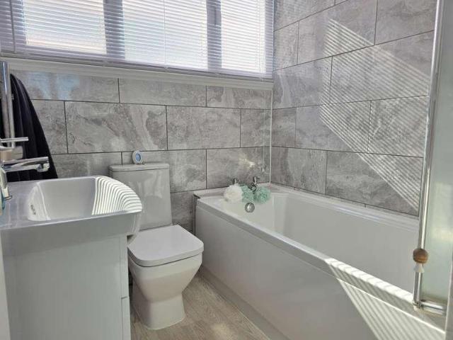 House for sale in Brentingby, Leicestershire