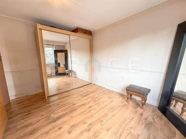 House for sale in The Hale, Greater London