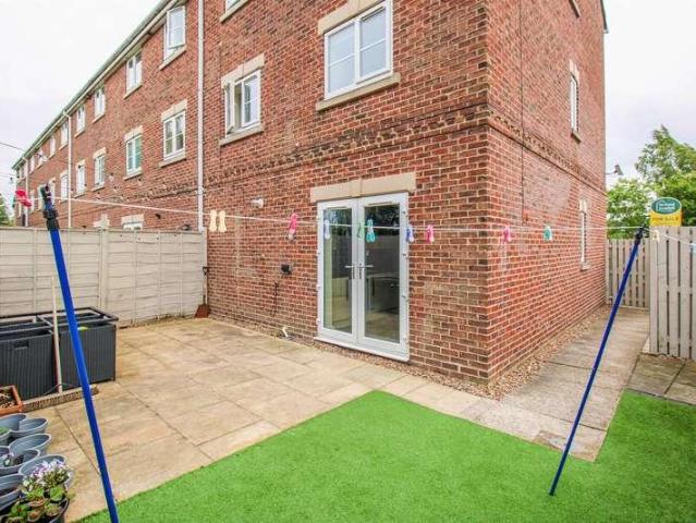 House for sale in Normanton, Altofts