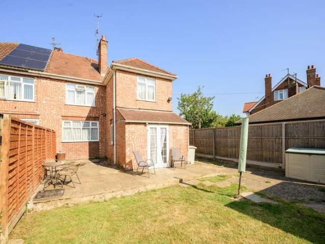 House for sale in Seacroft, Belleau