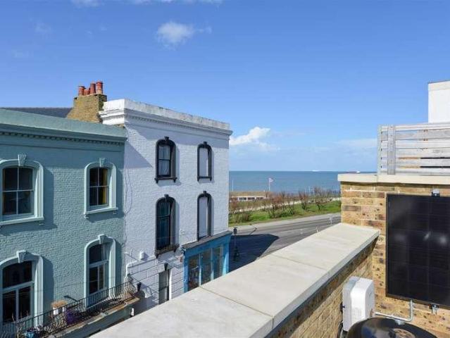 House for sale in Margate Old Town, Acol