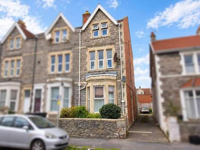 House for sale in Whitecross Village, Weston-super-Mare