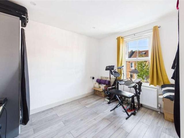 House for sale in London Borough of Croydon, Greater London