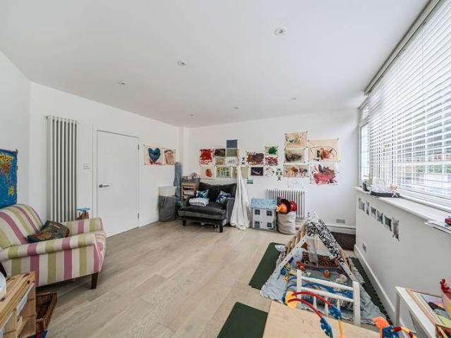 House for sale in London, Isle Of Man