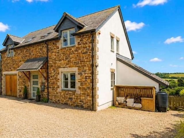 House for sale in Probus, Cornwall