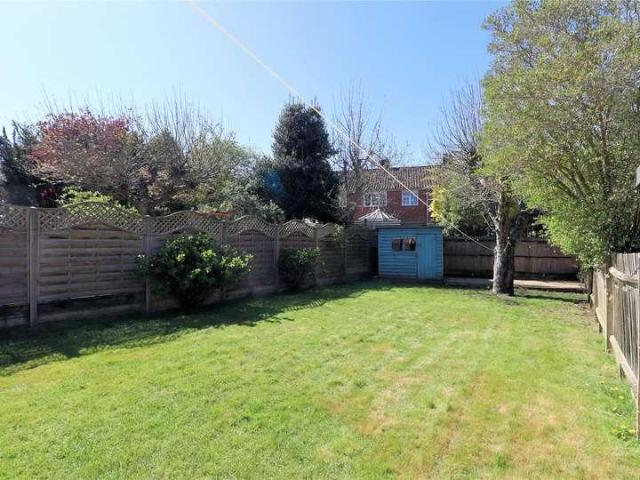House for sale in Horsell, Woking