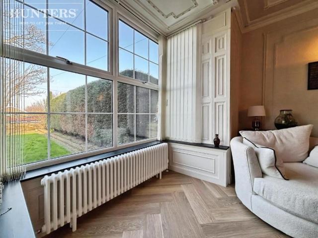 House for sale in Mapplewell, South Yorkshire