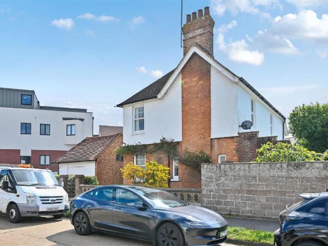 House for sale in Little Common, Heathlands