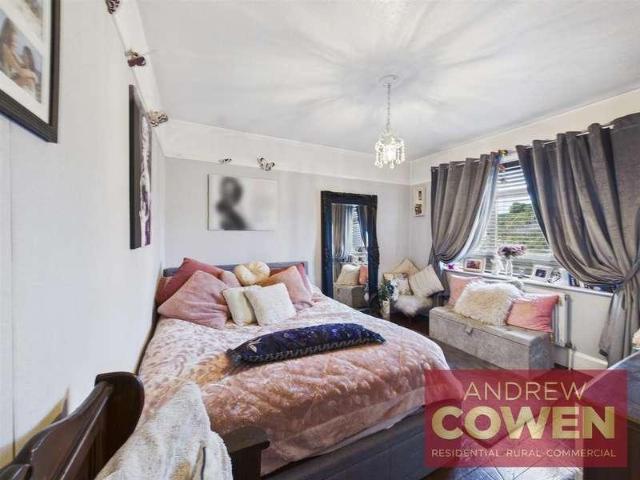 House for sale in Cloughton, North Yorkshire