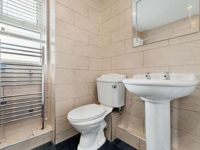 House for sale in Widnes, Upton
