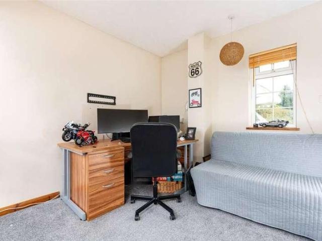 House for sale in Roade, Northamptonshire