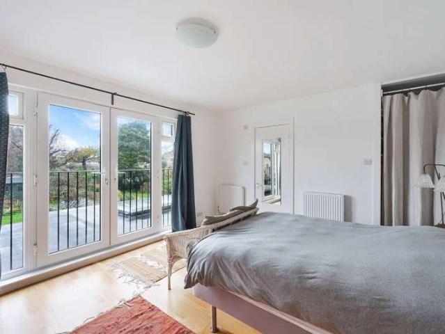 House for sale in Park Langley, Greater London
