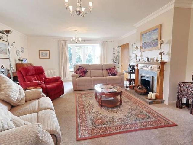 House for sale in Broadsands, Galmpton