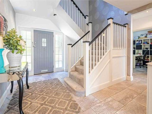 House for sale in Felden, Pouchen End