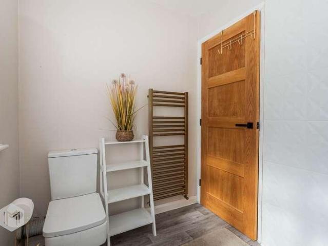 House for sale in Belmont Park, Lee Bank