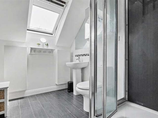House for sale in Bassett, City Of Southampton