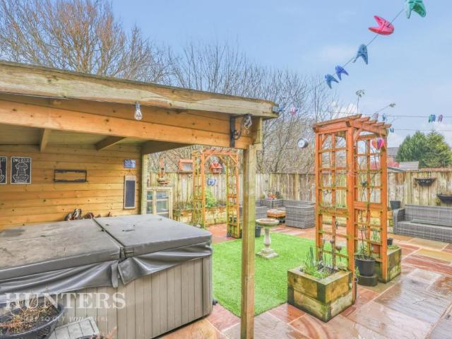 House for sale in Caldermoor, Burnedge