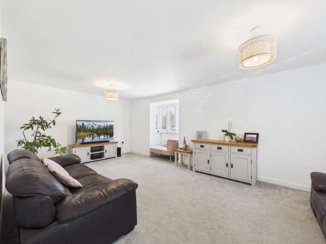House for sale in Wickhurst Green, Horsham