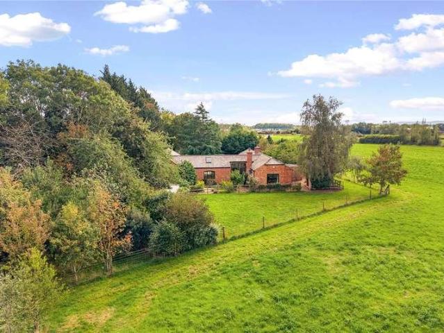House for sale in Hoton, Charnwood