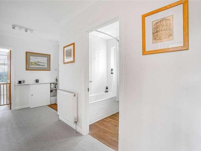 House for sale in Coldwaltham, Horsham