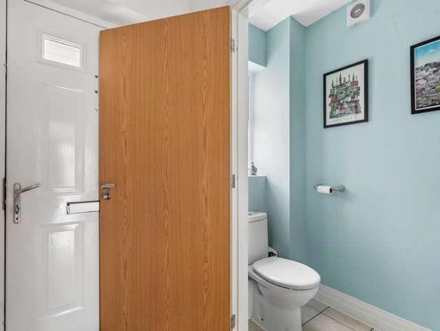 House for sale in Wexham Court, Slough