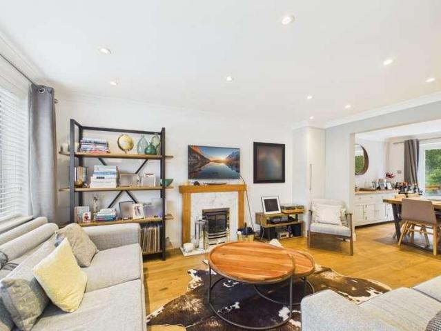 House for sale in Warfield, Newell Green