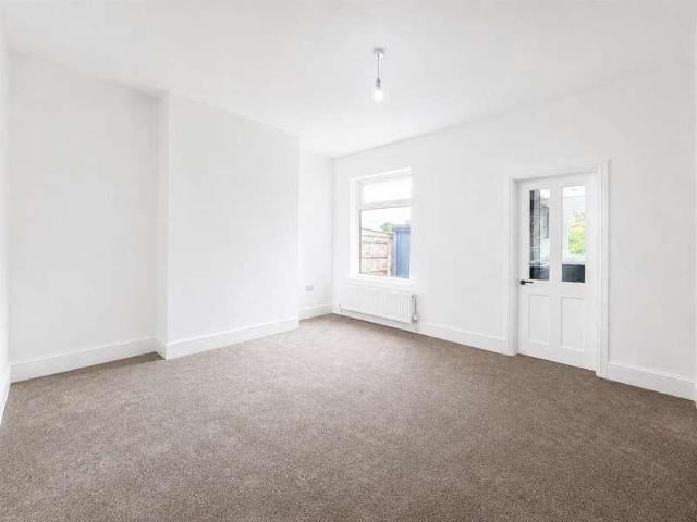 House for sale in Ashton upon Mersey, Trafford Park