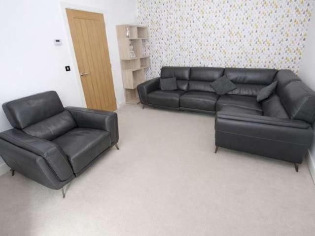 House for sale in Greengate, Burnedge