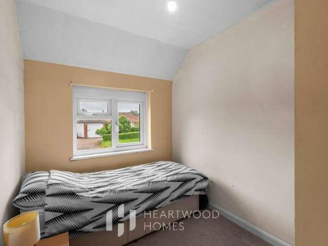 House for sale in St Albans, Five Acres