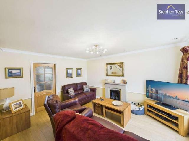 House for sale in Daisy Hill, Westhoughton