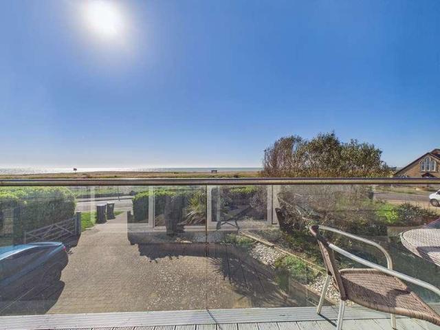 House for sale in Fishersgate, West Sussex