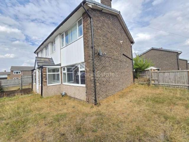 House for sale in Overthorpe, West Yorkshire