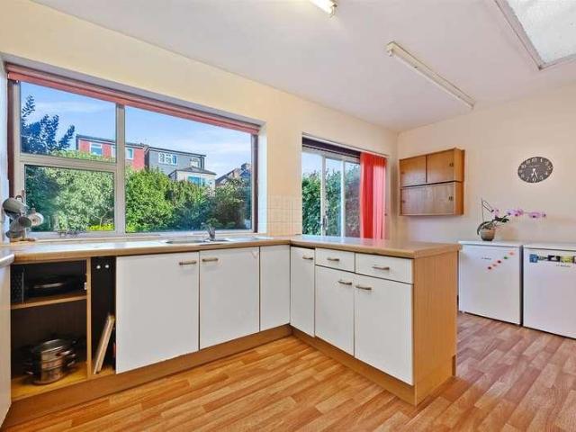 House for sale in Brent Cross, Greater London