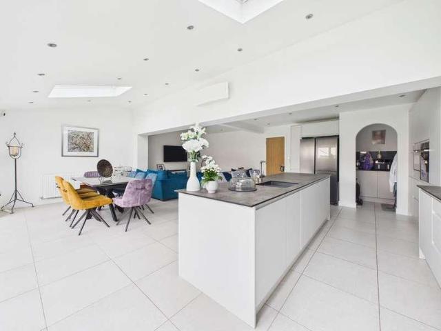 House for sale in South Hill, Bleadon
