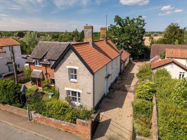House for sale in Dickleburgh, South Norfolk