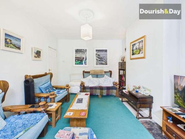 House for sale in Baswich, Staffordshire