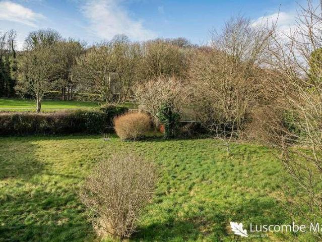 House for sale in Strode, Devon