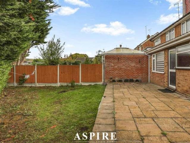 House for sale in Lee Chapel, Basildon