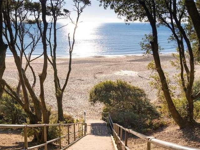 House for sale in Highcliffe