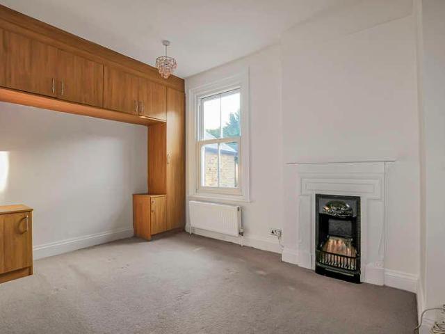 House for sale in Gerrards Cross, Denham