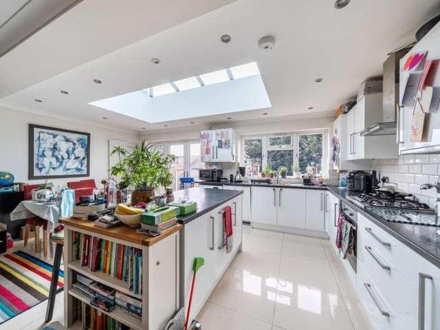 House for sale in East Barnet, Greater London